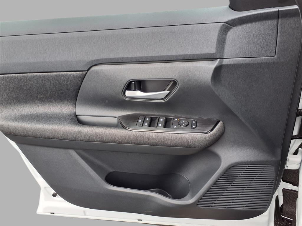 new 2026 Nissan Kicks car, priced at $25,431