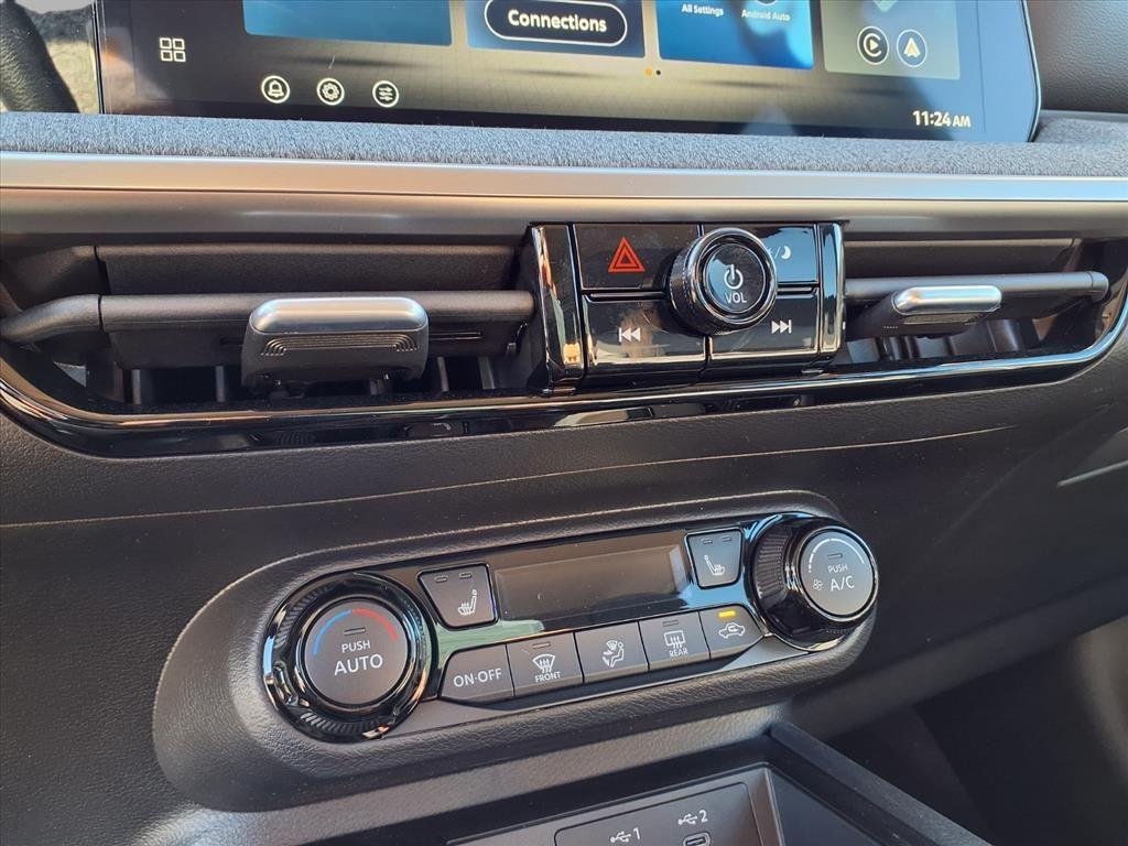 new 2026 Nissan Kicks car, priced at $26,331