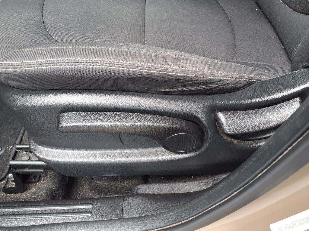 used 2015 Kia Soul car, priced at $5,445