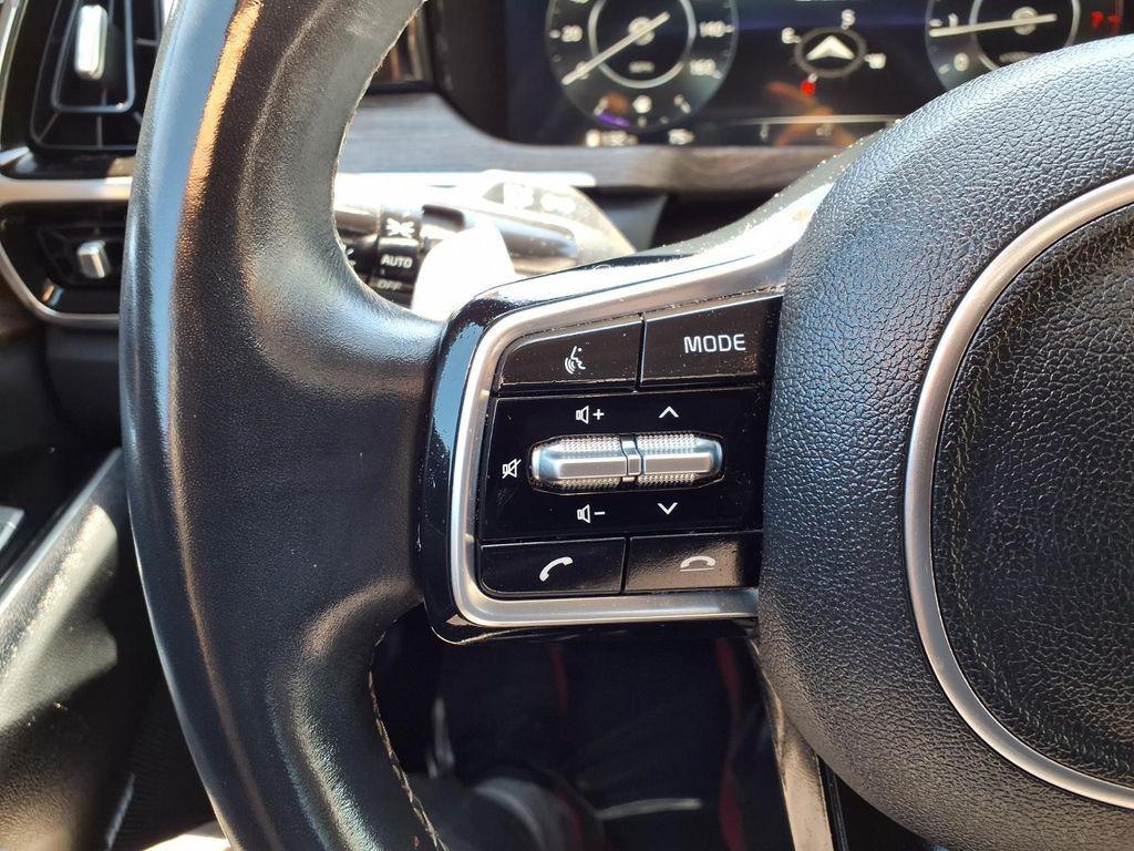used 2022 Kia Sorento car, priced at $23,882