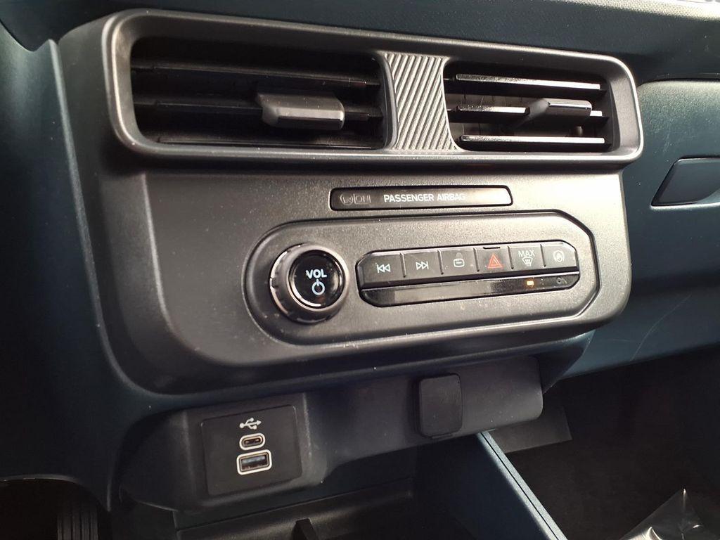 used 2025 Ford Maverick car, priced at $27,382