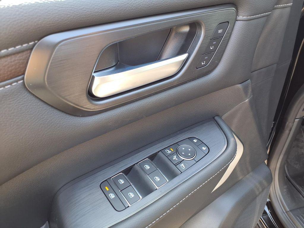 new 2026 Nissan Armada car, priced at $77,303