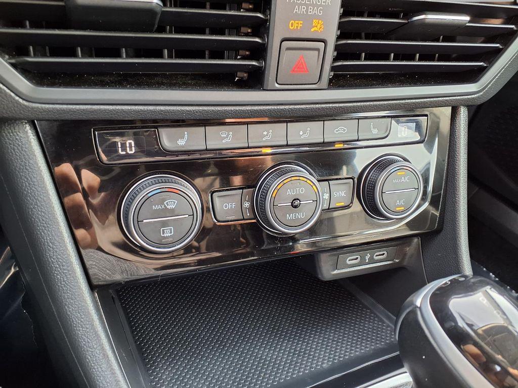 used 2024 Volkswagen Jetta car, priced at $18,498