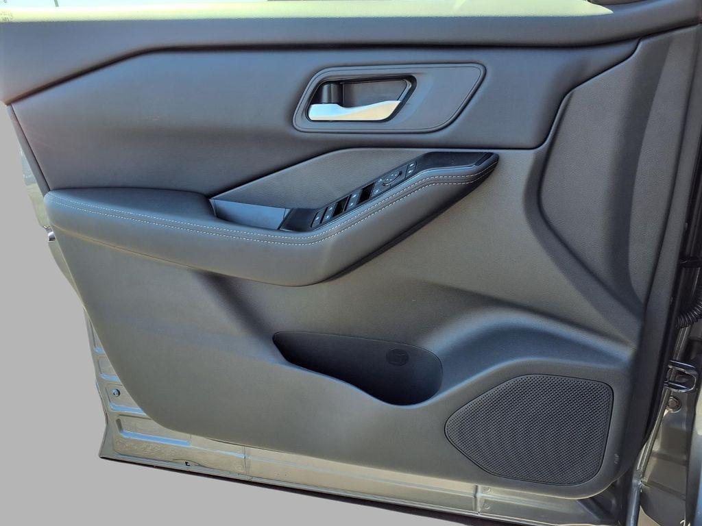 new 2026 Nissan Rogue car, priced at $28,237