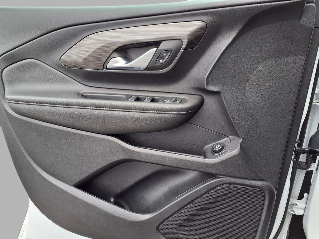 used 2023 GMC Terrain car, priced at $20,994