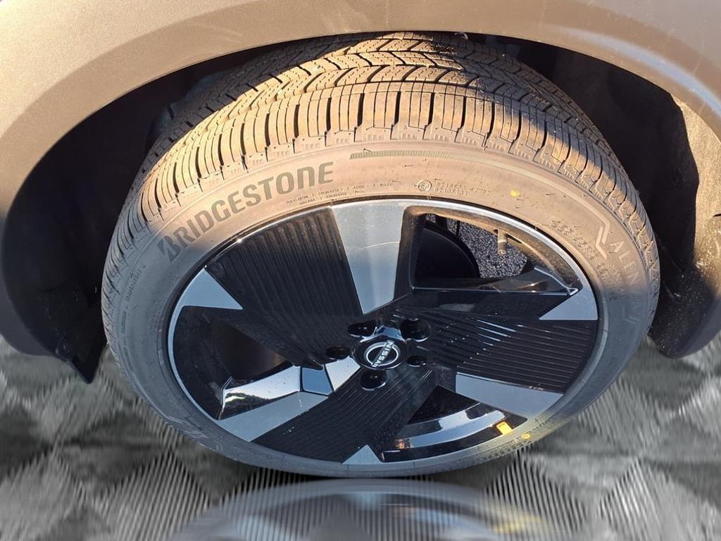 new 2026 Nissan Kicks car, priced at $30,227