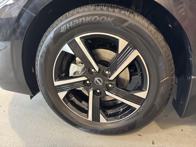 new 2025 Nissan Sentra car, priced at $22,905