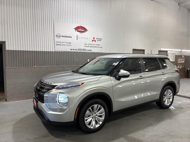 new 2025 Mitsubishi Outlander car, priced at $32,200