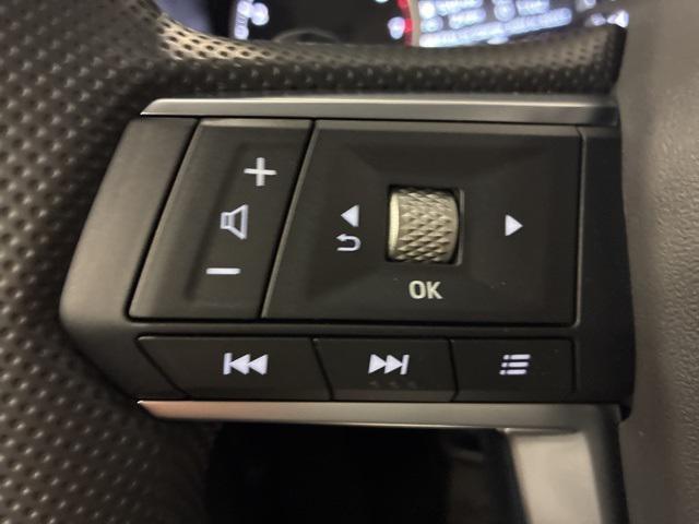 new 2025 Mitsubishi Outlander car, priced at $32,200