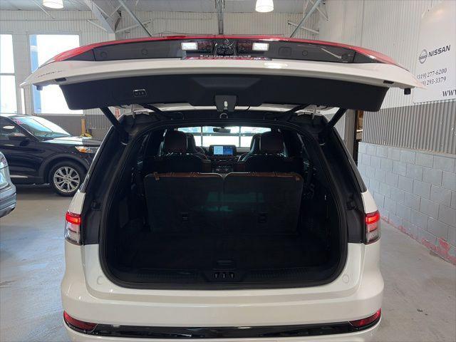 used 2025 Lincoln Aviator car, priced at $58,988
