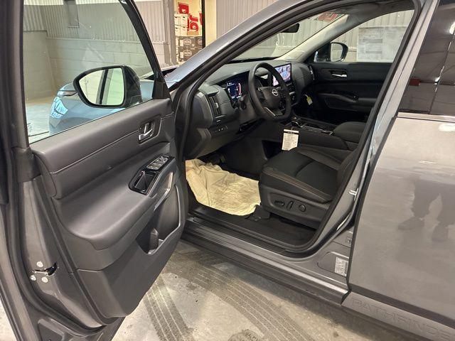 new 2026 Nissan Pathfinder car, priced at $48,650