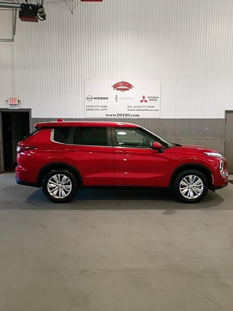 new 2025 Mitsubishi Outlander car, priced at $32,730