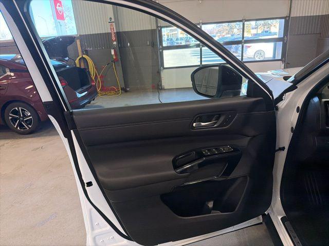 new 2026 Nissan Pathfinder car, priced at $53,940