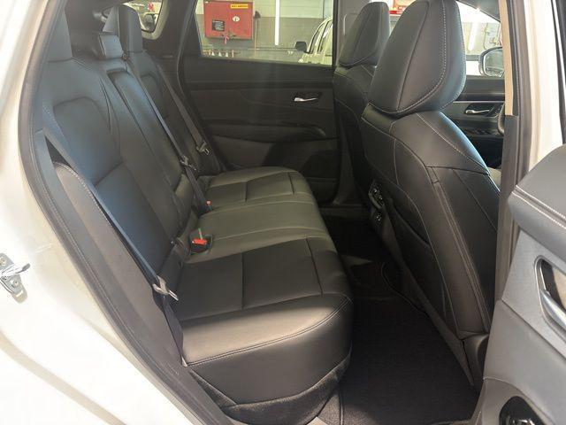 new 2025 Nissan Murano car, priced at $40,868