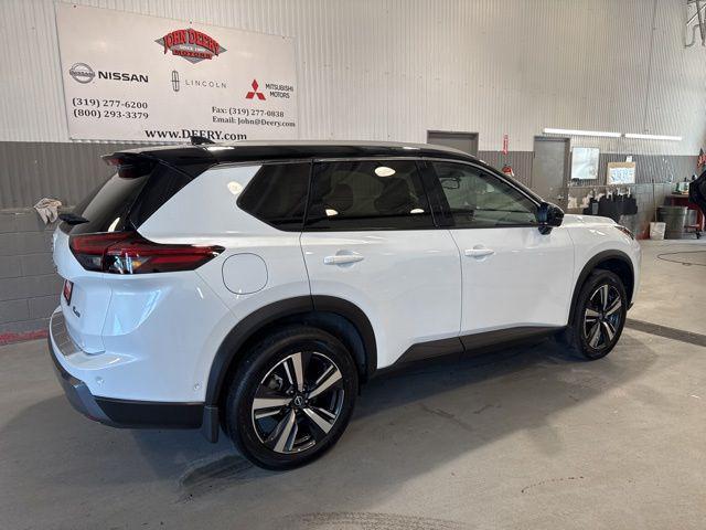 used 2025 Nissan Rogue car, priced at $24,900