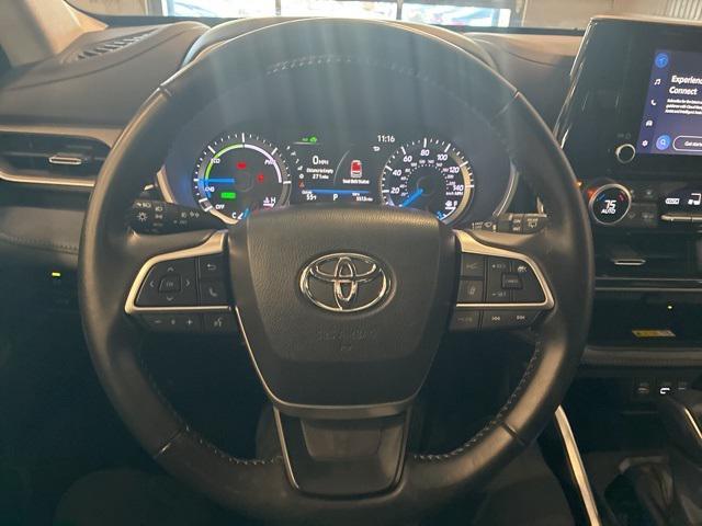 used 2023 Toyota Highlander Hybrid car, priced at $41,987