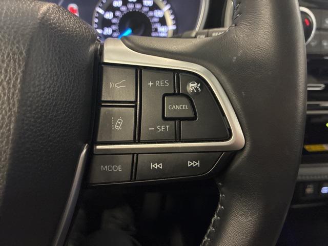 used 2023 Toyota Highlander Hybrid car, priced at $41,987