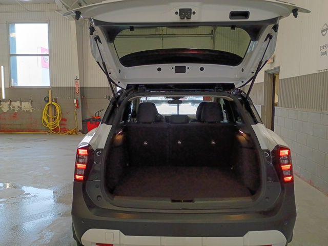 new 2026 Nissan Kicks car, priced at $27,909