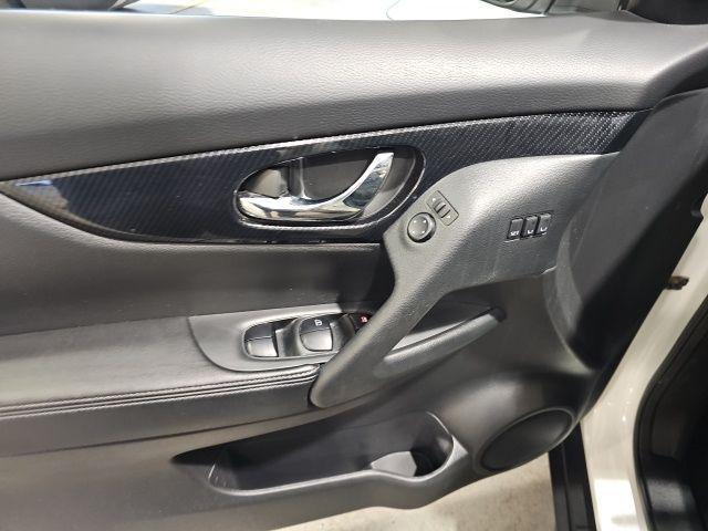 used 2020 Nissan Rogue car, priced at $18,695