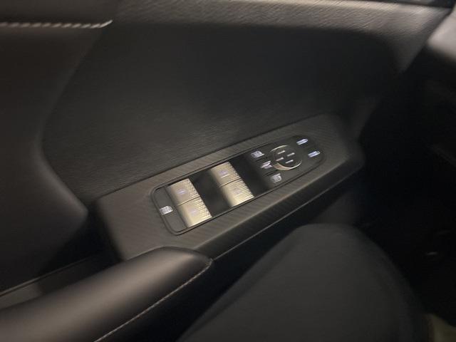 new 2026 Mitsubishi Outlander car, priced at $43,815