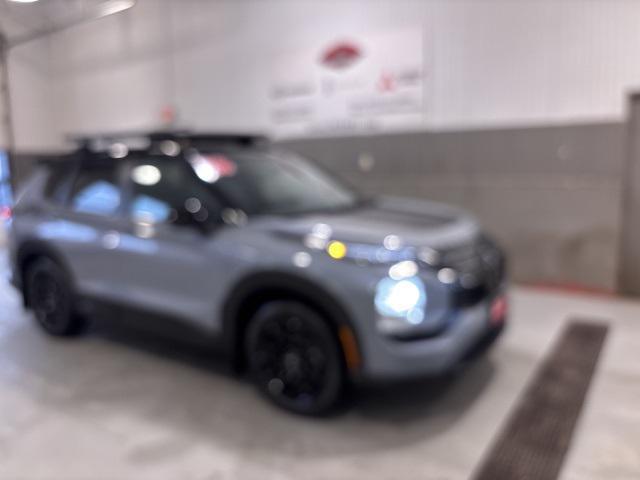 new 2026 Mitsubishi Outlander car, priced at $43,815