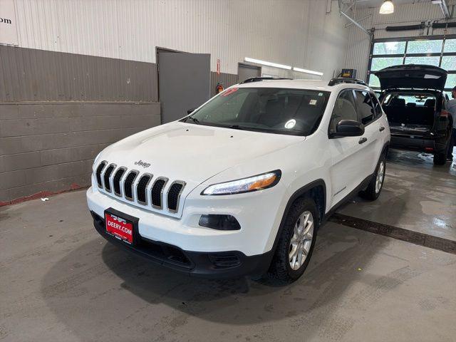 used 2017 Jeep Cherokee car, priced at $6,899
