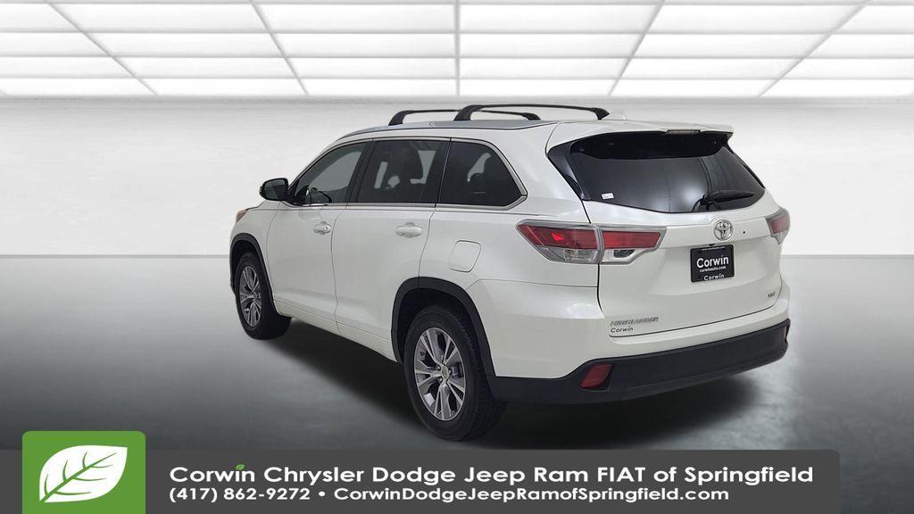 used 2015 Toyota Highlander car, priced at $14,350