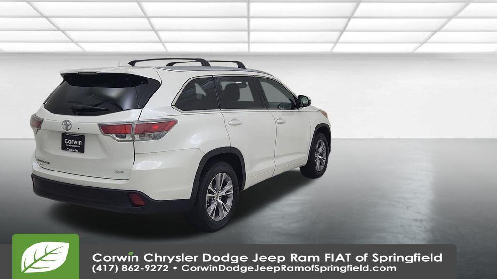 used 2015 Toyota Highlander car, priced at $14,350