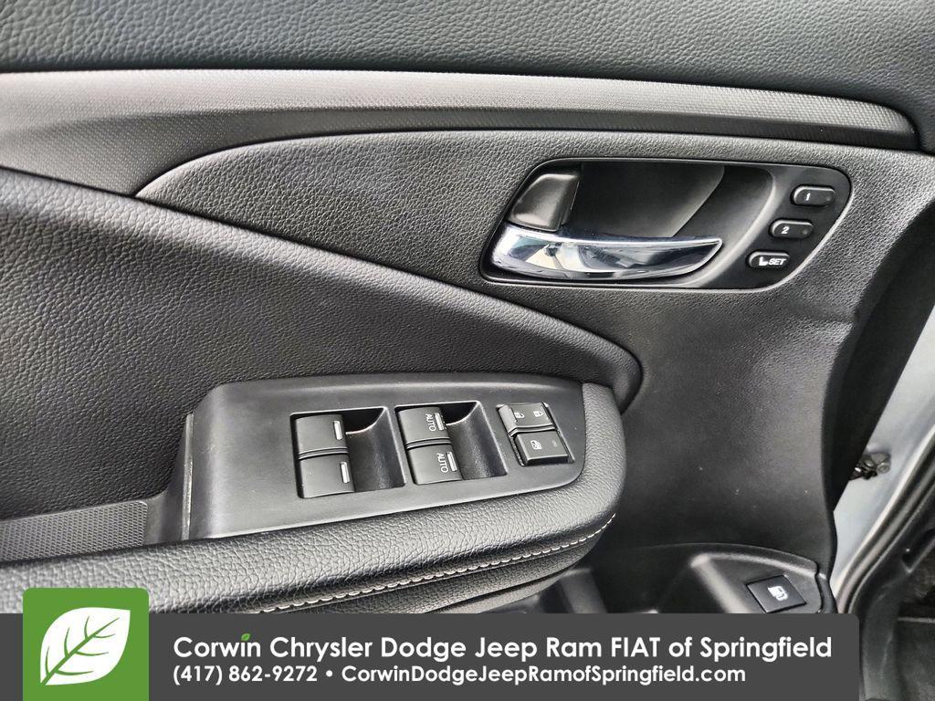 used 2025 Honda Ridgeline car, priced at $35,499