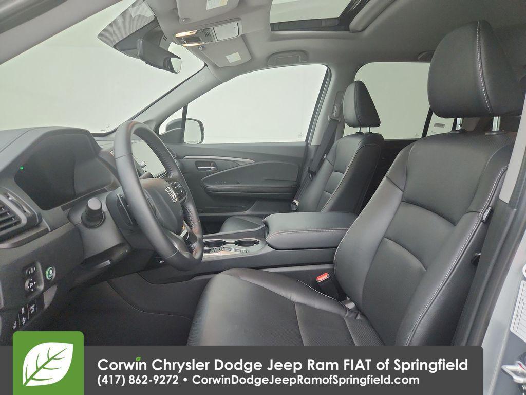 used 2025 Honda Ridgeline car, priced at $35,499