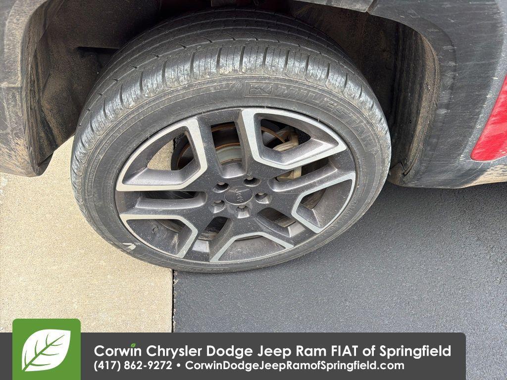 used 2021 Jeep Renegade car, priced at $16,000