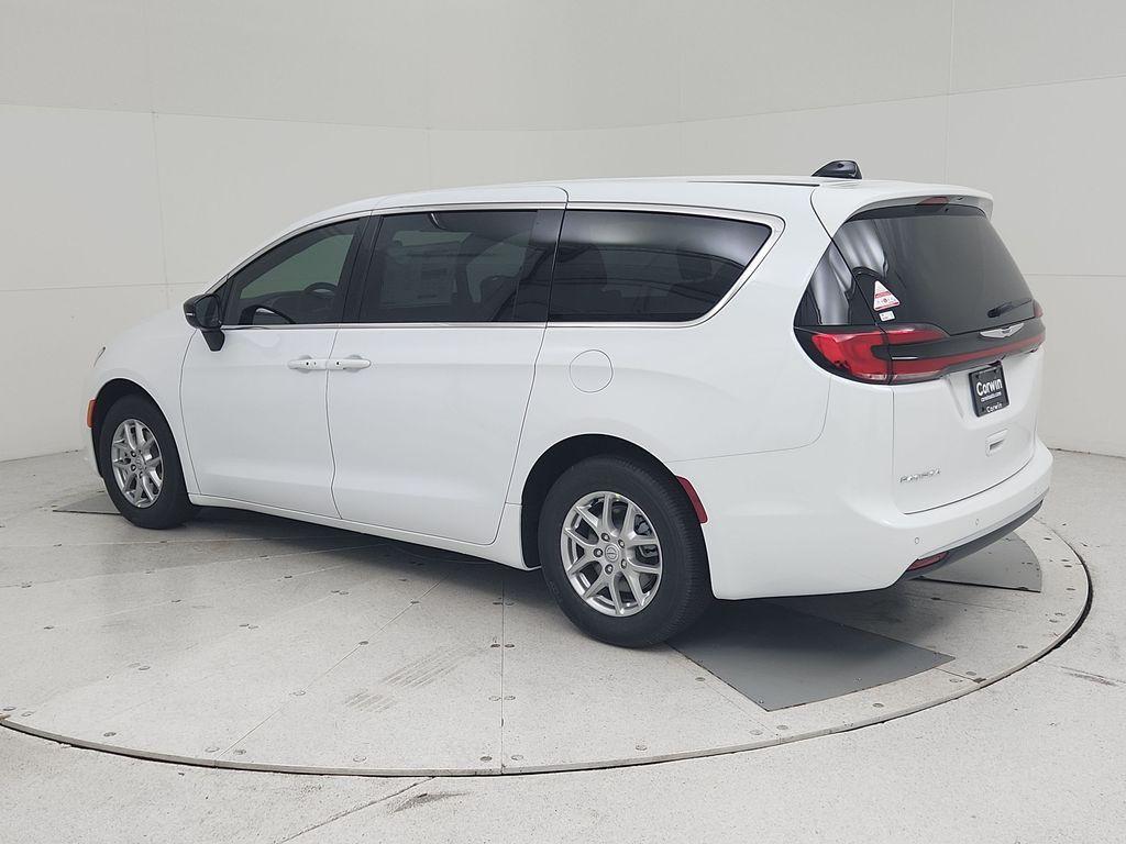 new 2026 Chrysler Pacifica car, priced at $41,472