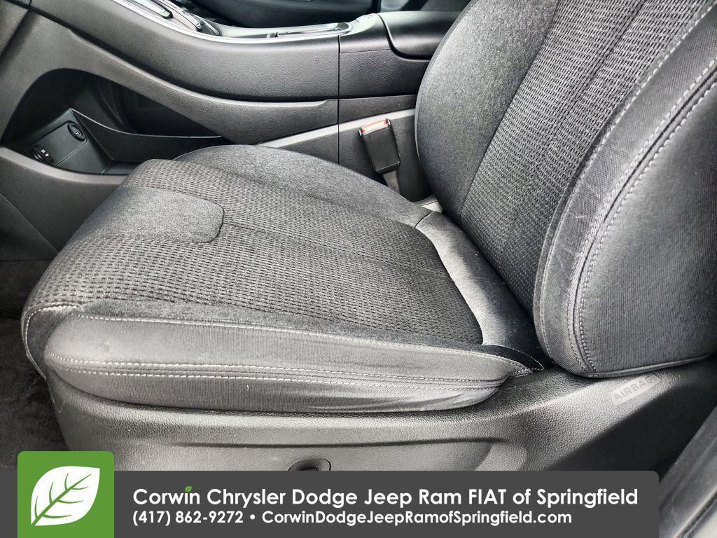 used 2023 Hyundai Santa Fe car, priced at $19,496