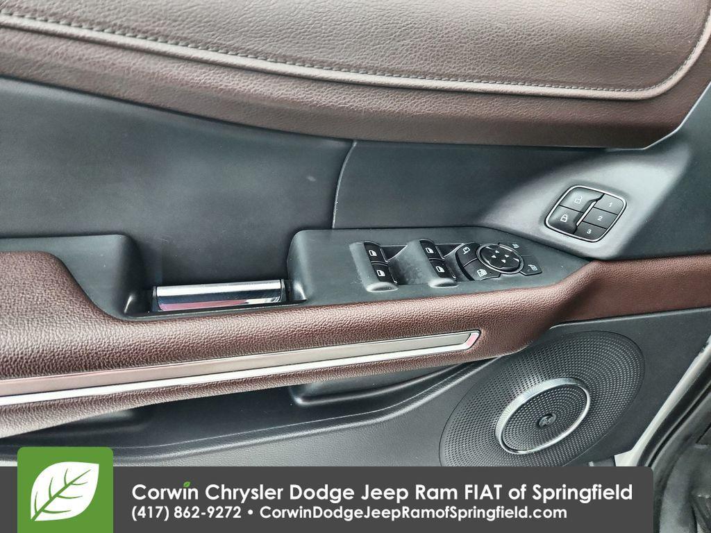 used 2022 Ford Expedition Max car, priced at $44,000