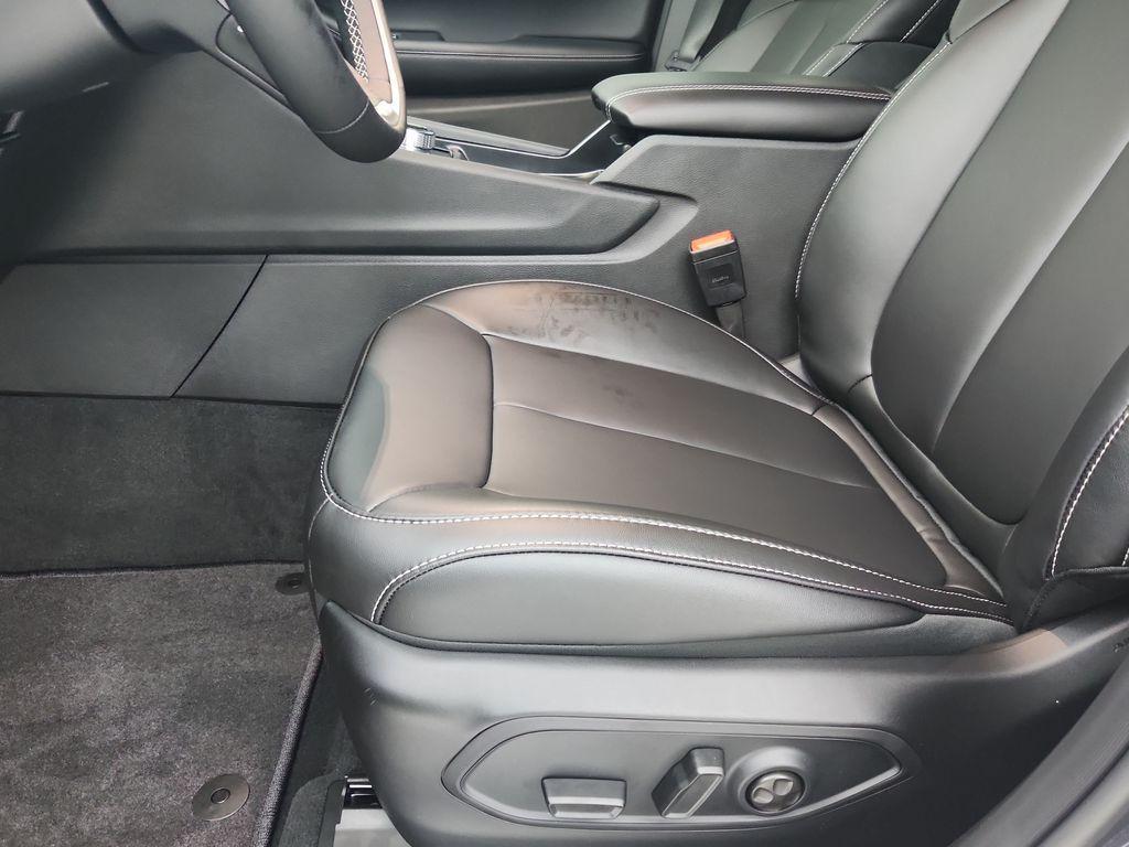 new 2025 Jeep Grand Cherokee L car, priced at $43,172