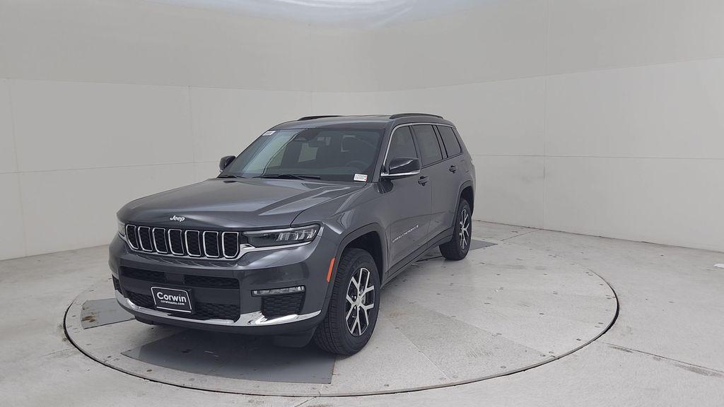 new 2025 Jeep Grand Cherokee L car, priced at $43,172
