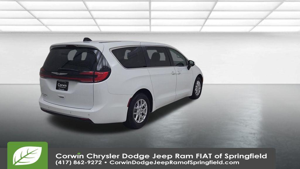 used 2023 Chrysler Pacifica car, priced at $25,599