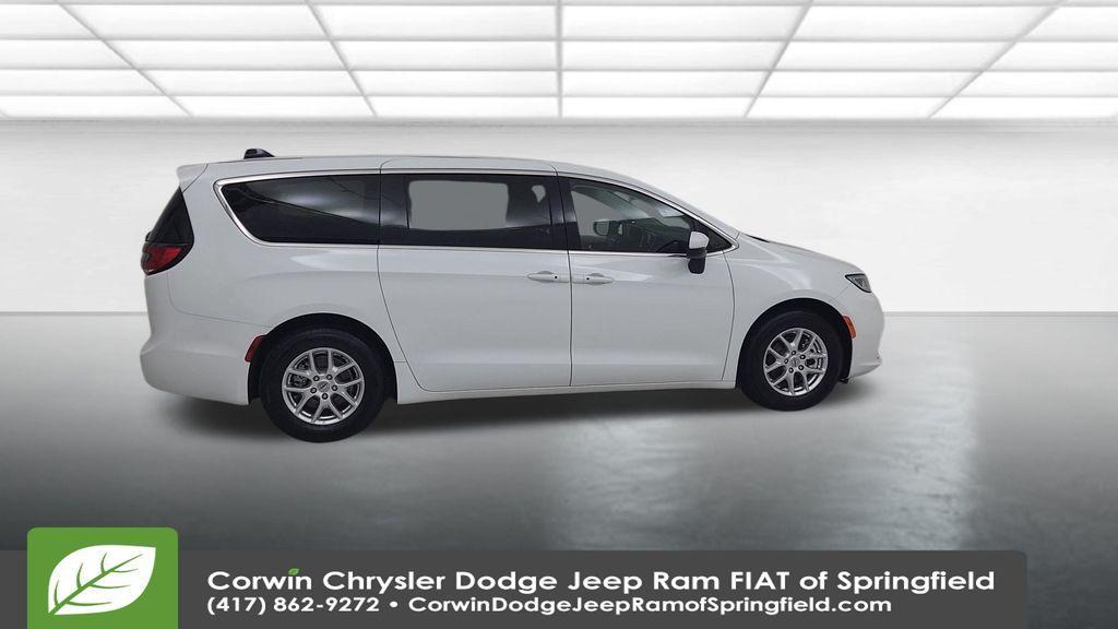 used 2023 Chrysler Pacifica car, priced at $25,599
