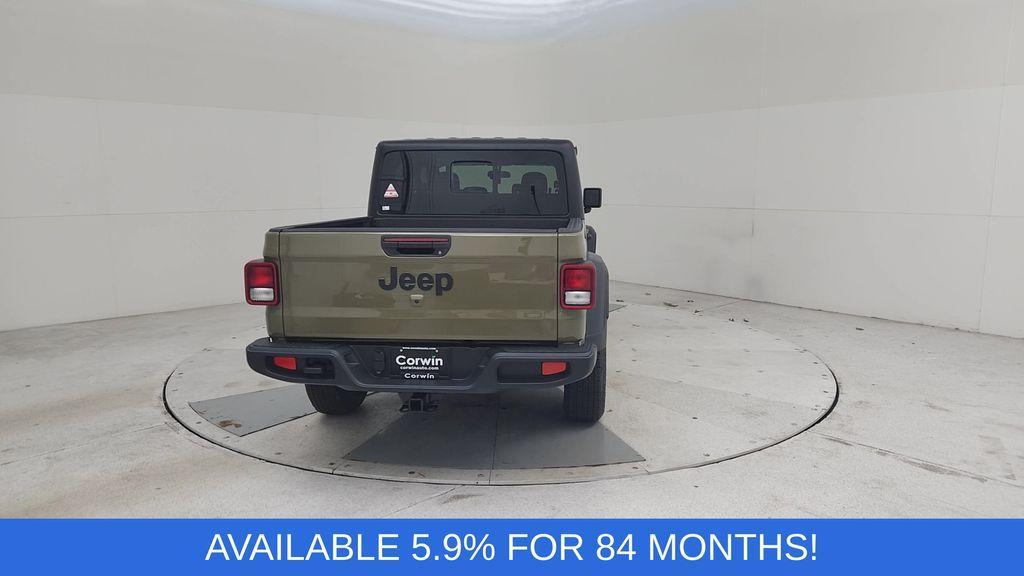 new 2026 Jeep Gladiator car, priced at $40,718