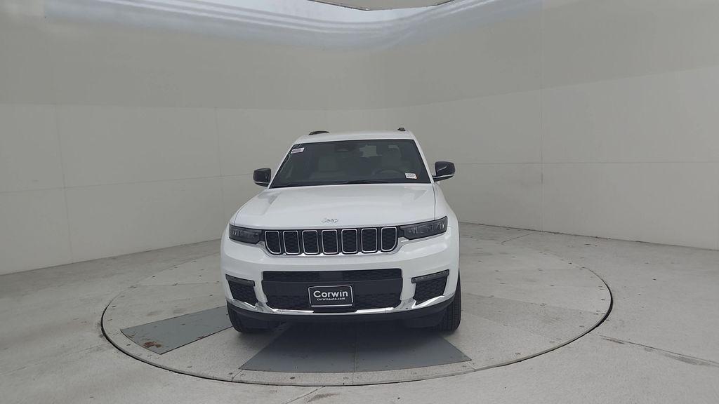 new 2025 Jeep Grand Cherokee L car, priced at $45,782