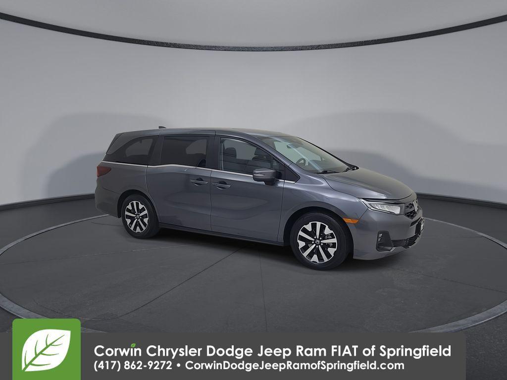 used 2025 Honda Odyssey car, priced at $37,100
