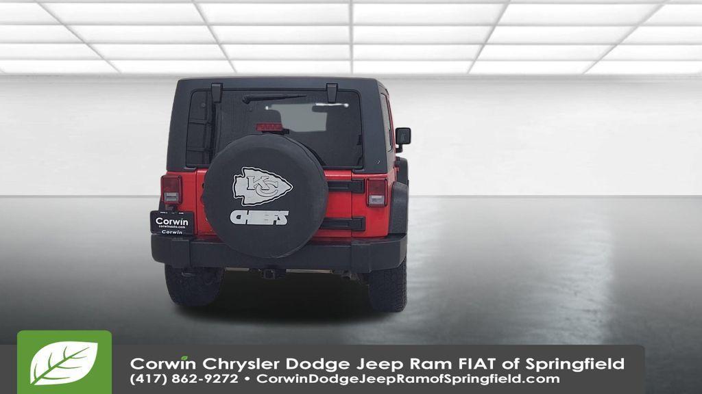 used 2015 Jeep Wrangler Unlimited car, priced at $11,500