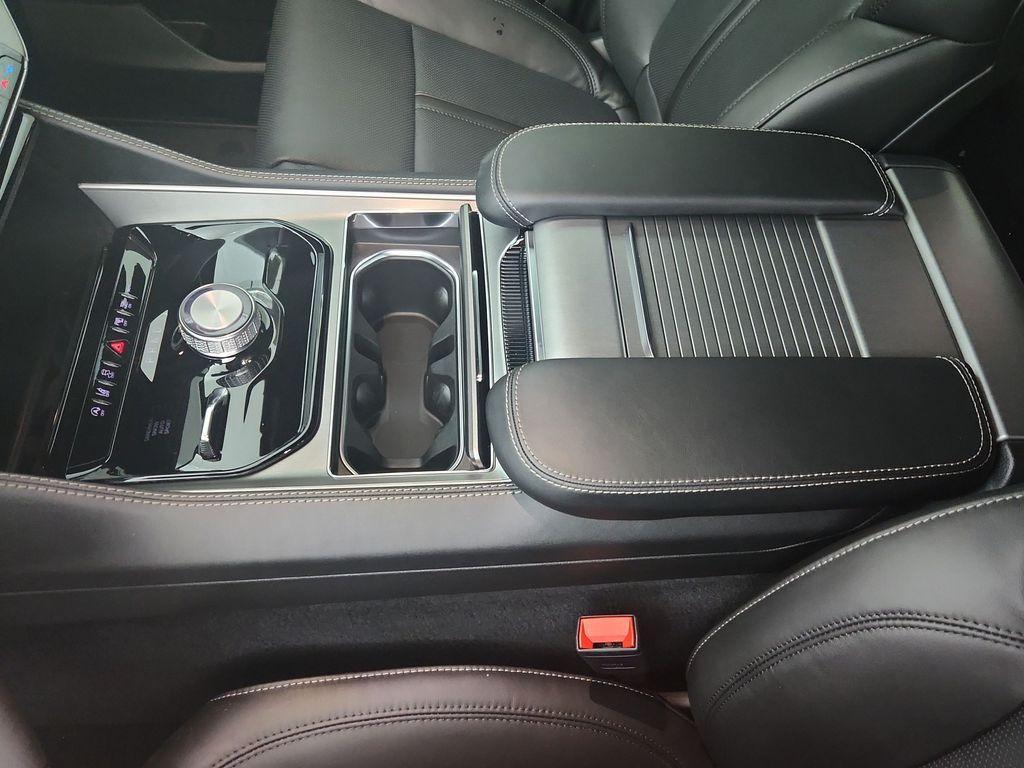 new 2026 Jeep Grand Wagoneer car, priced at $68,122