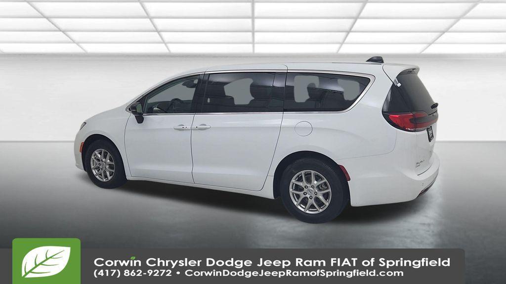 used 2024 Chrysler Pacifica car, priced at $26,411