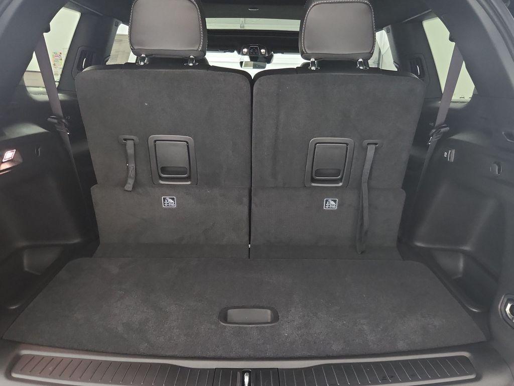 new 2025 Jeep Grand Cherokee L car, priced at $48,035