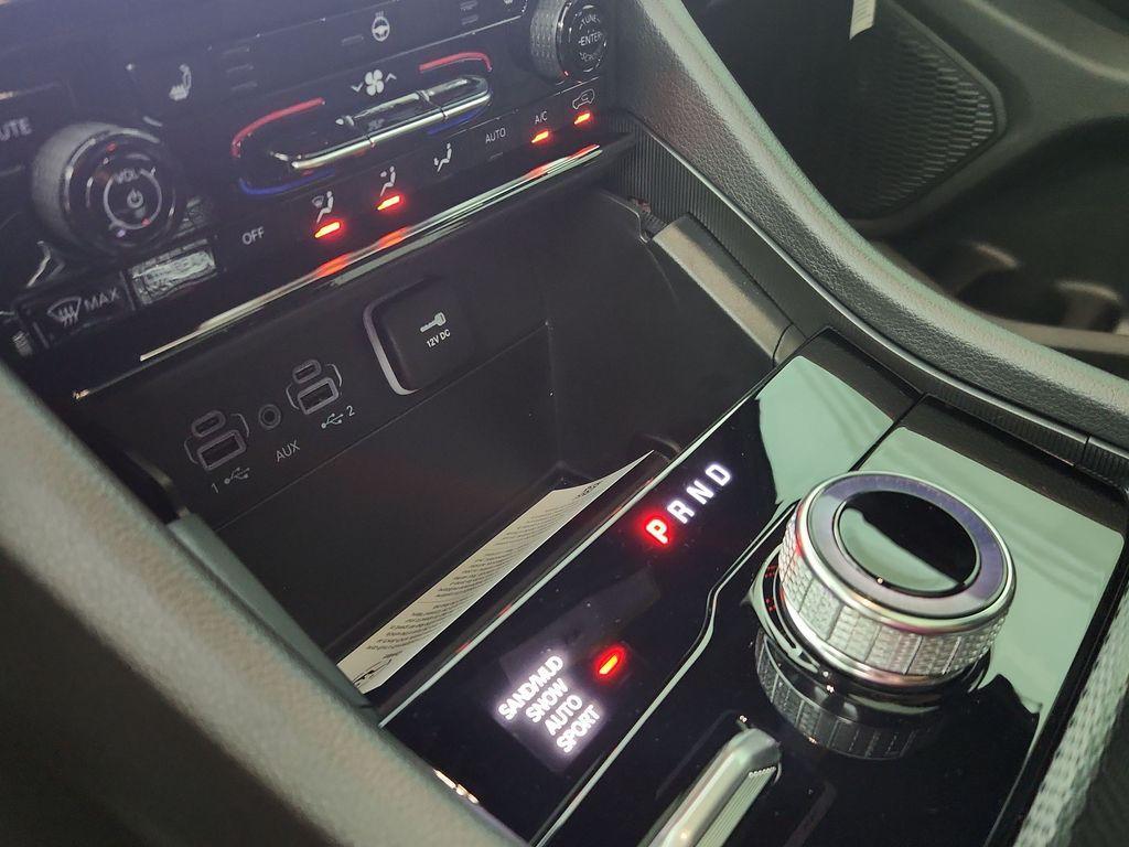 new 2025 Jeep Grand Cherokee L car, priced at $48,035