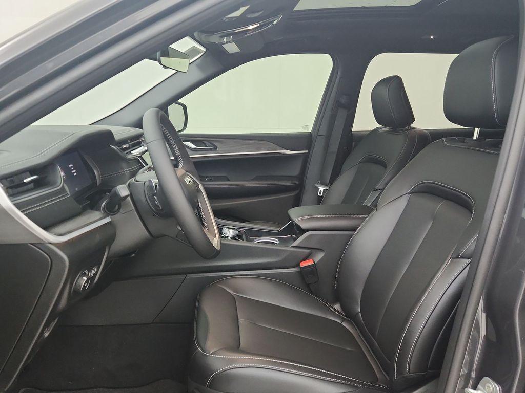 new 2025 Jeep Grand Cherokee L car, priced at $48,035