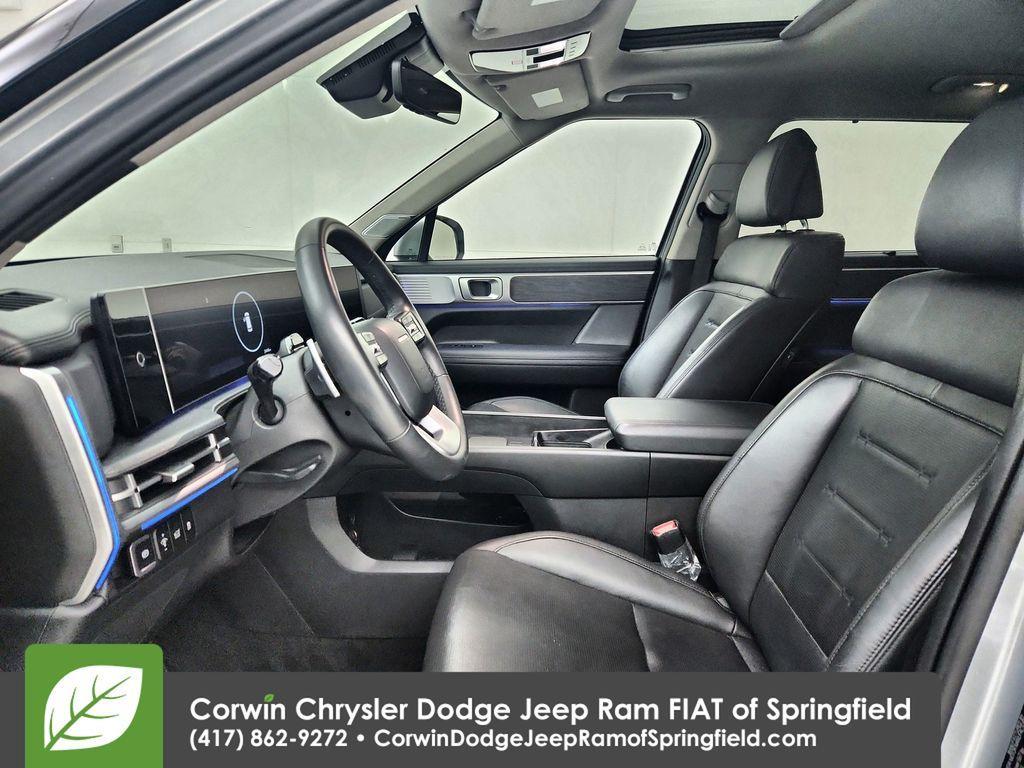 used 2025 Hyundai Santa Fe car, priced at $34,870