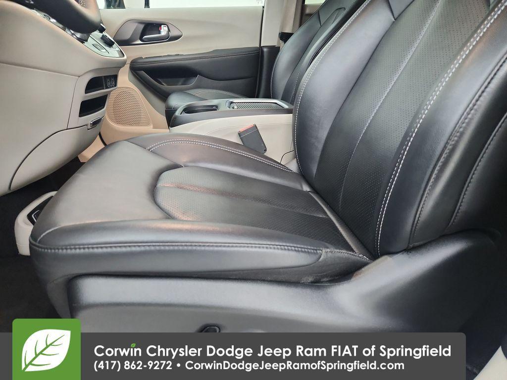 used 2024 Chrysler Pacifica car, priced at $26,520