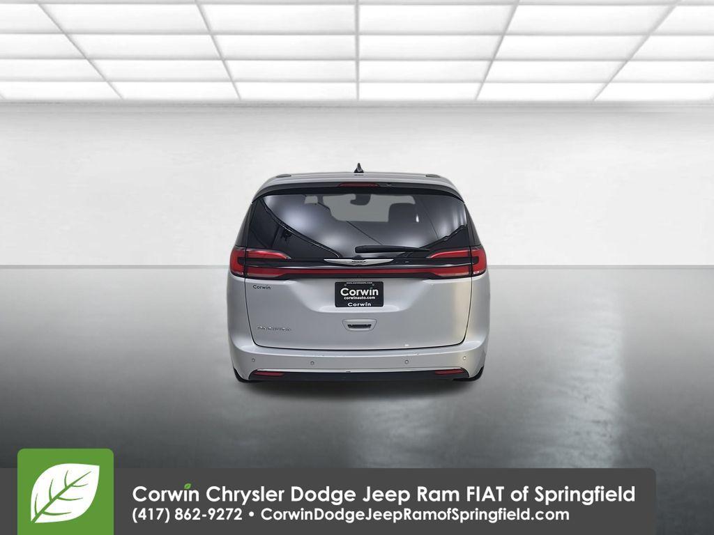 used 2024 Chrysler Pacifica car, priced at $26,520